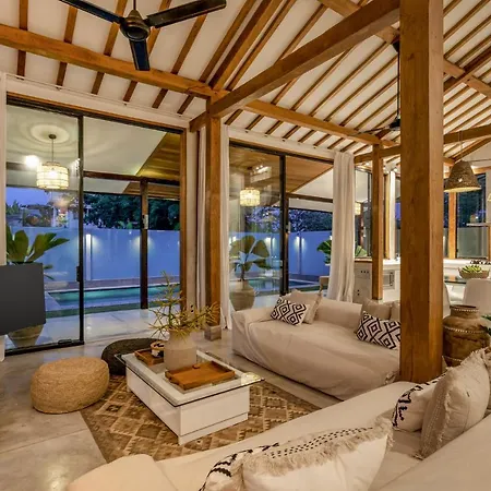 Villa The Limasan At The Beach By Balisuperhost Canggu  Bagian luar foto